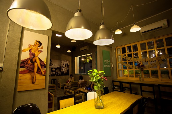 Đừng bỏ qua việc thiết kế ánh sáng cho quán cà phê của bạn